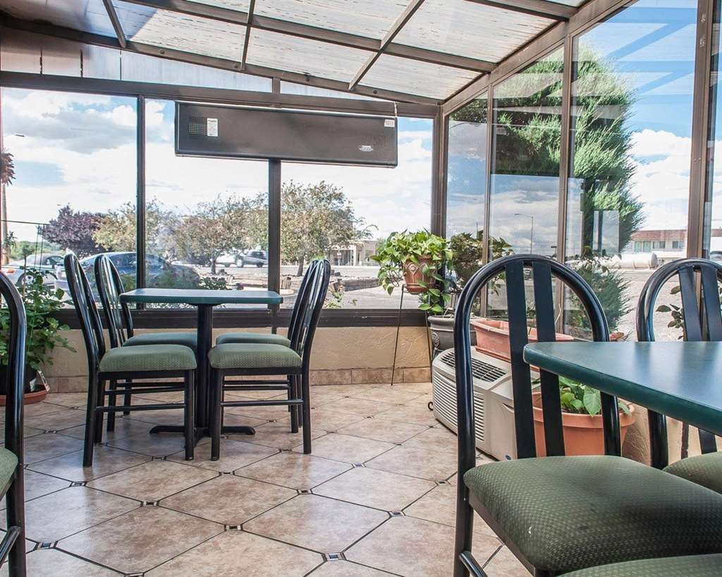 Rodeway Inn Φάρμινγκτον Εστιατόριο φωτογραφία